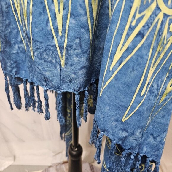 Two Cranes Blue Green Floral Fringed Batik Boho Rectangular Scarf Shawl Wrap - Picture 7 of 13